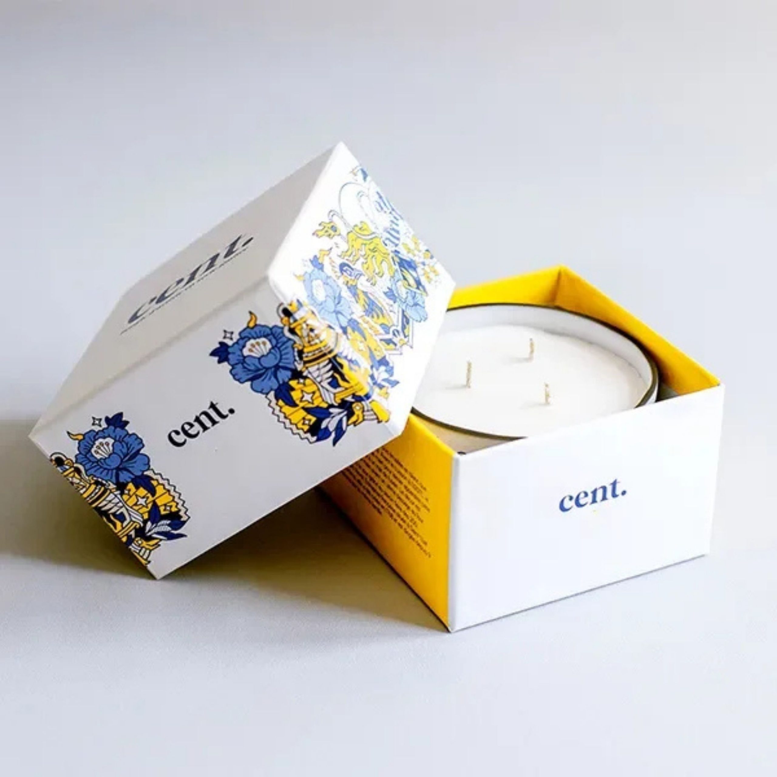 Luxury Candle Packaging Boxes: The Perfect Fusion of Elegance and Practicality